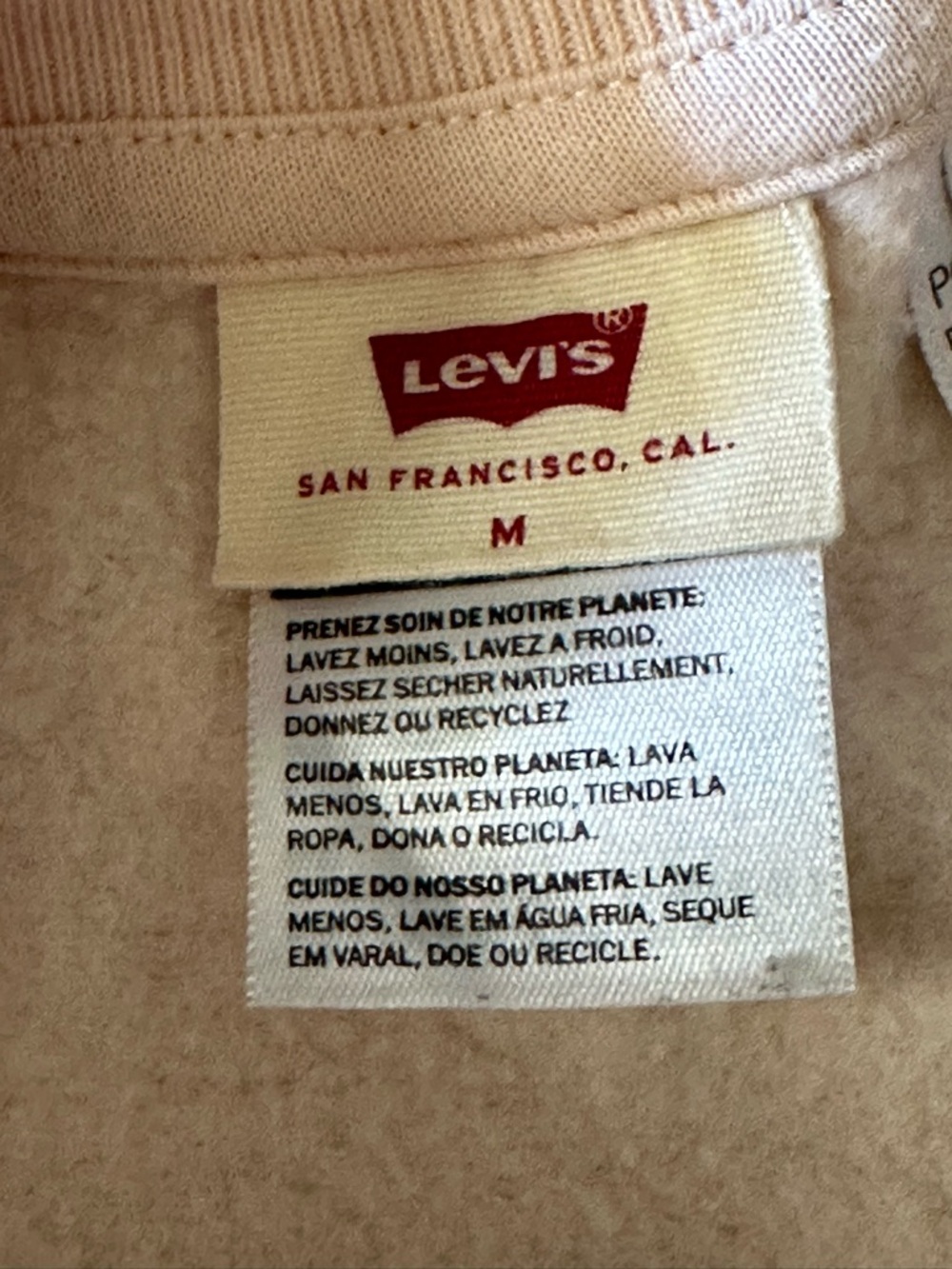 Levi's Cream Cropped Sweatshirt with Light Blue Logo - Picture 3 of 3